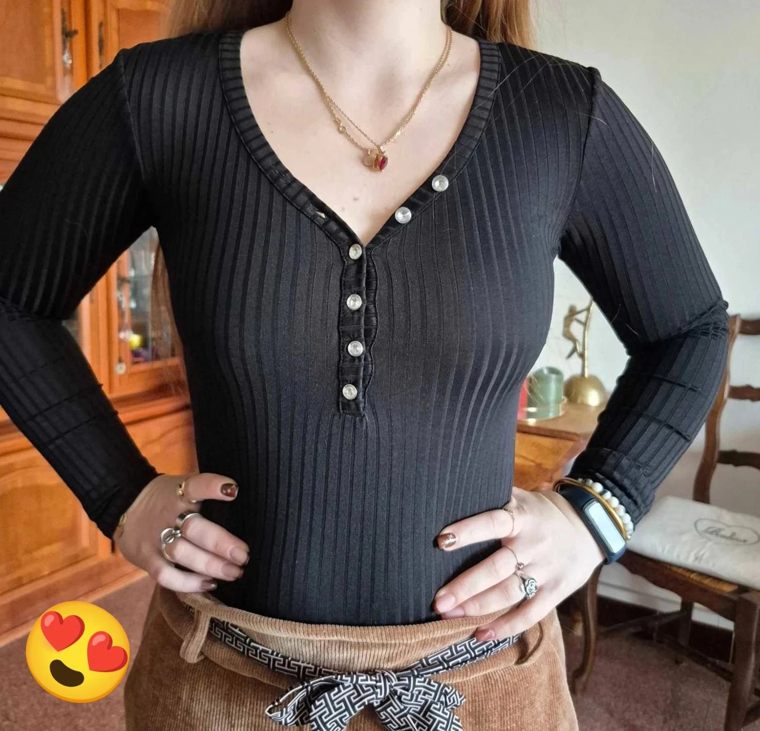 Bodie uni avec boutons